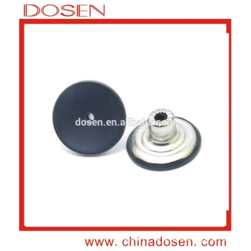 Eco-friendly high quality anti-black metal spray-oil domed denim buttons use in women clothing .